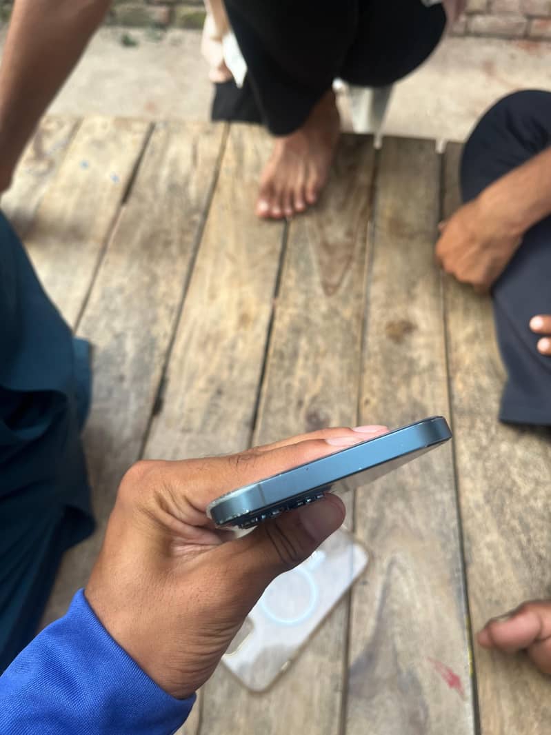 Apple iPhone 12 Pro Max 2