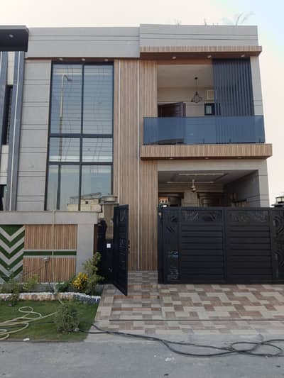 5 Marla Brand New Modern House for Sale in Tulip Overseas Block, Park View City Lahore
