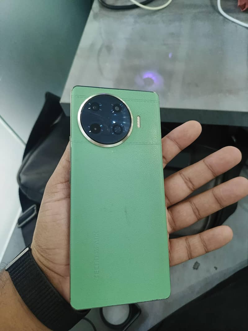 Tecno Spark 20 Pro Plus 1