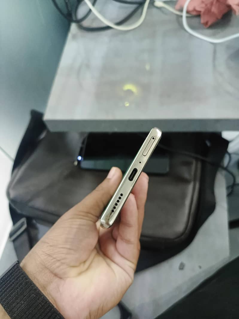 Tecno Spark 20 Pro Plus 3