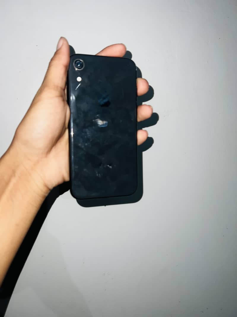 Apple iPhone XR 2