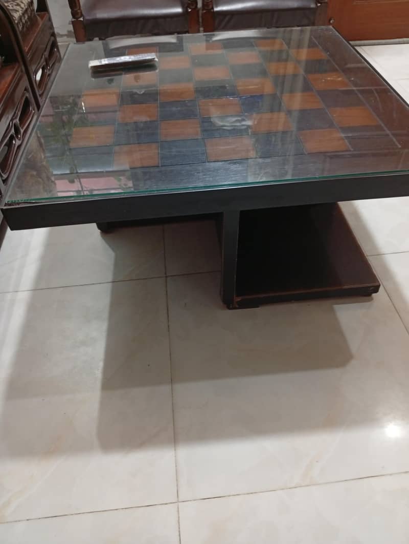 wooden square shape table 0