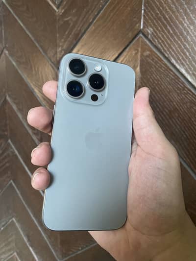 Apple iPhone 15 Pro