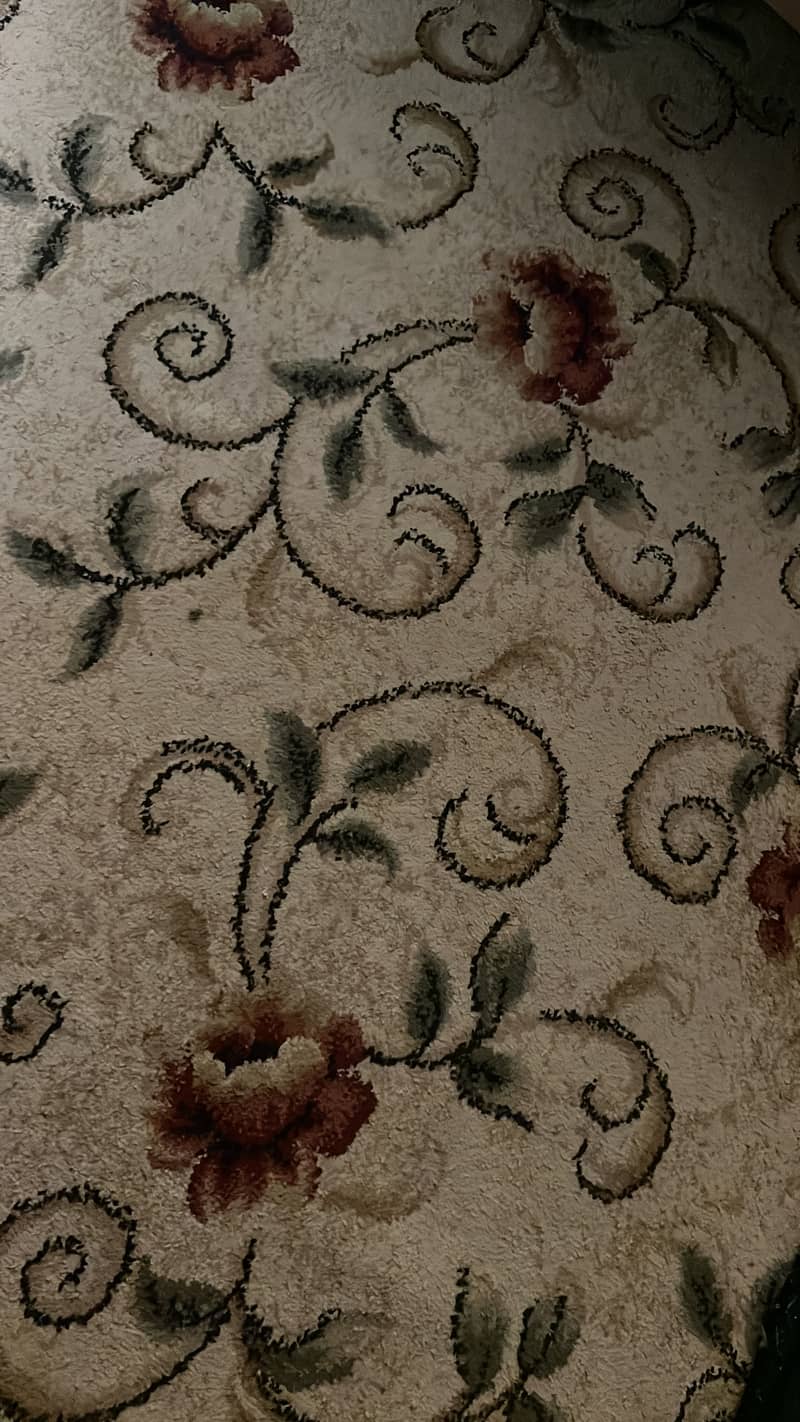 Room carpet 0