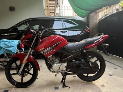 Yamaha YBR 2017 | Red Color