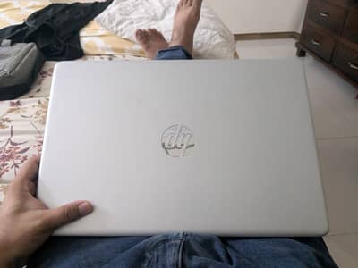 HP Intel core i3- 1005G1 generation 10 8gb RAM