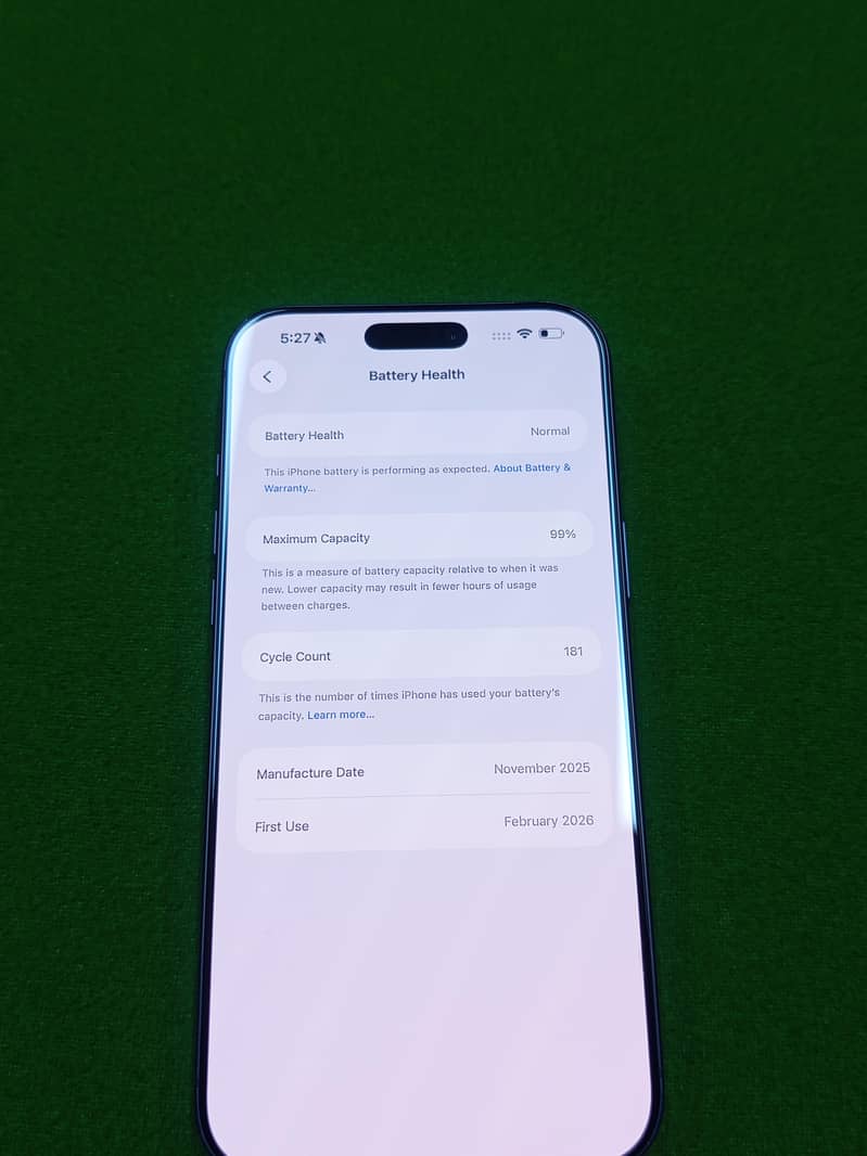 Apple iPhone 17 Pro Max 6