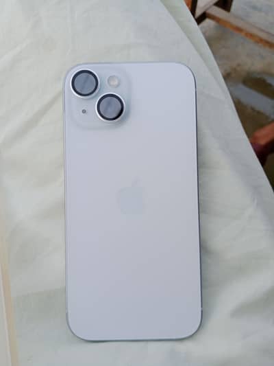 Apple iPhone 15