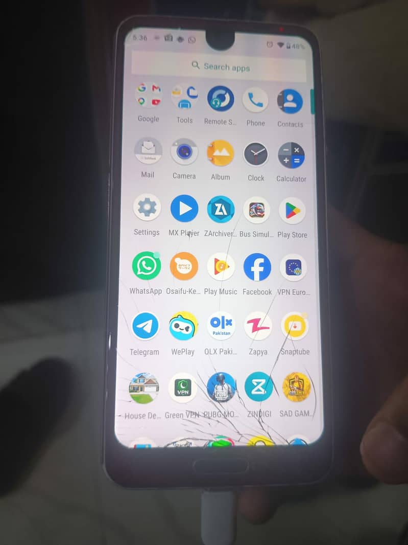Sharp Aquos R2 1