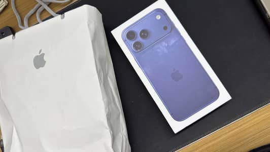 iPhone 17 Pro Max 512GB Deep Blue-USA Esim New & FACTORY Unlocked