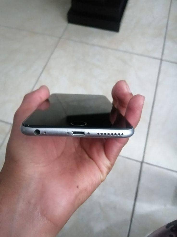 Apple iPhone 6 0
