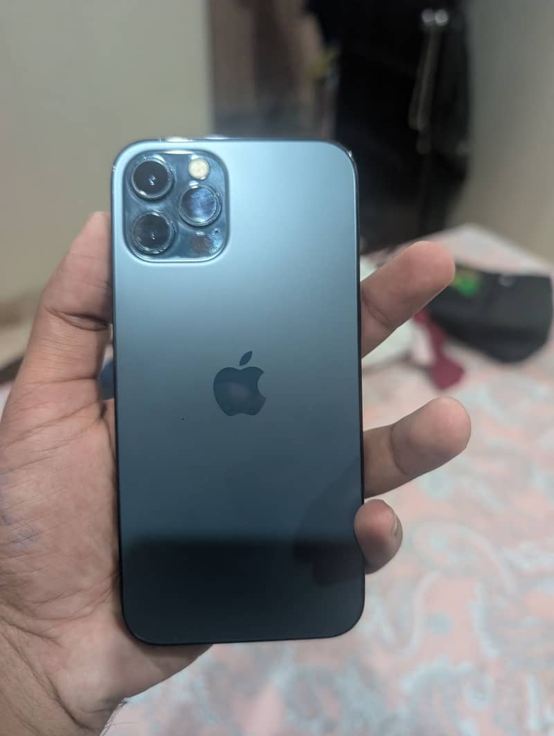 Apple iPhone 12 Pro 1