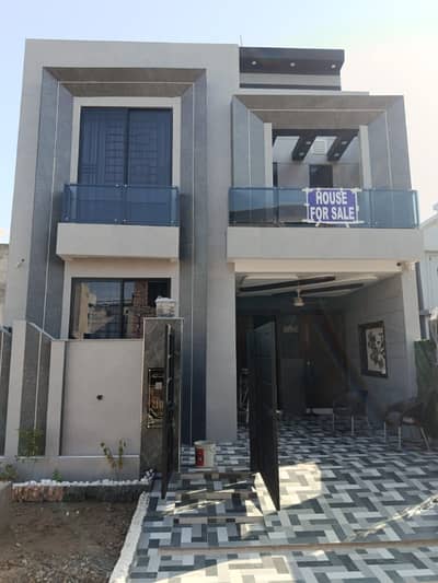 5 Marla Brand New Modern Luxury House for Sale in Tulip Overseas Block, Park View City Lahore
