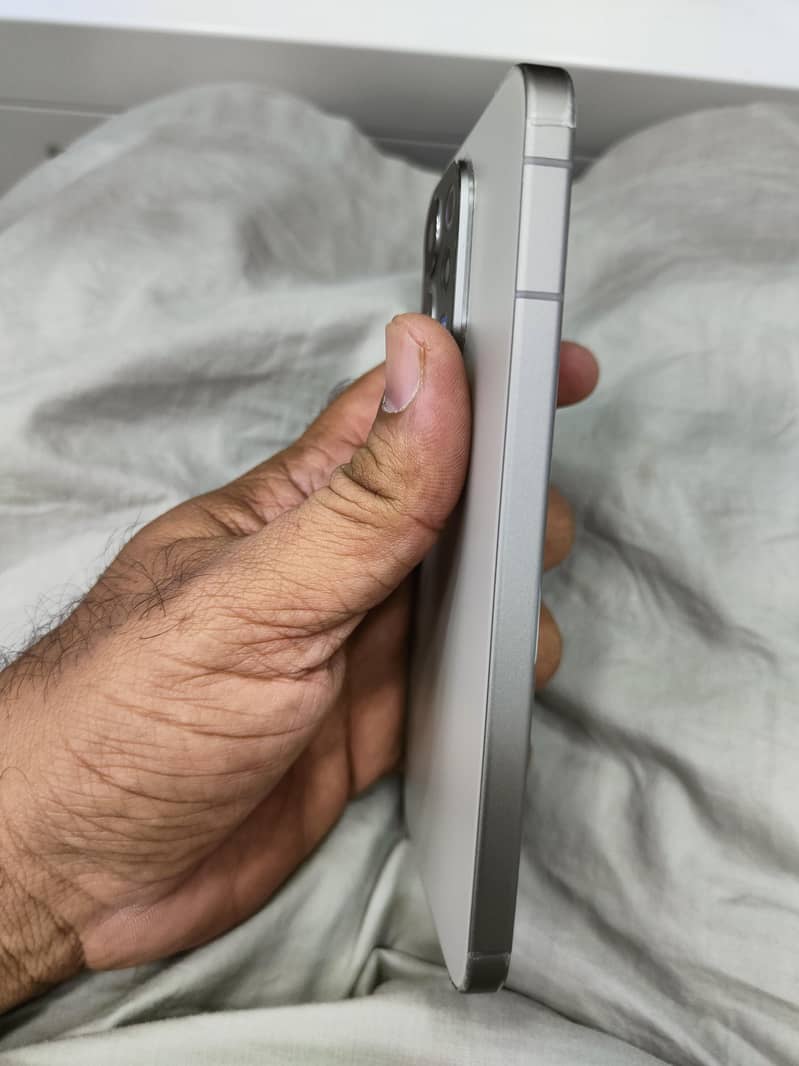 Vivo V70 2