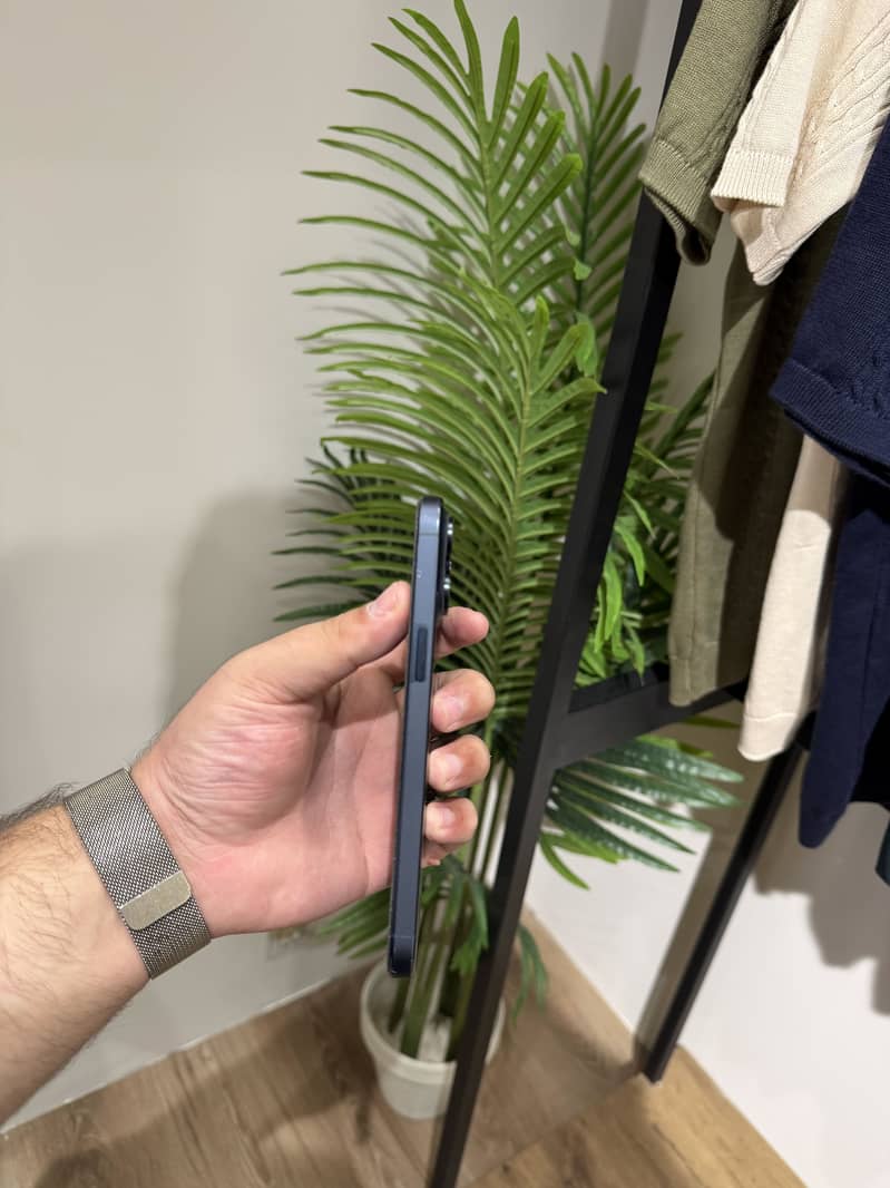 iphone 15 Pro Max PTA APPROVED 2