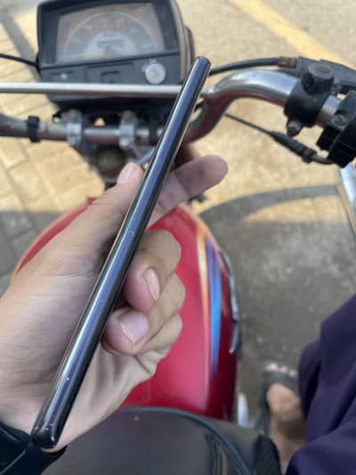 Huawei P30 Pro 8/128 best for gaming cameras lover