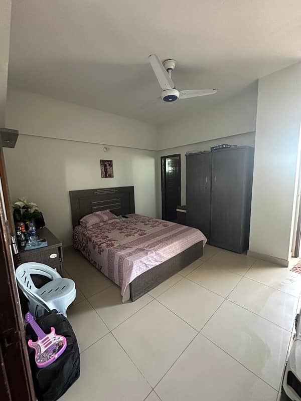 WELL MAINTAINED FLAT LIKE NEW 4