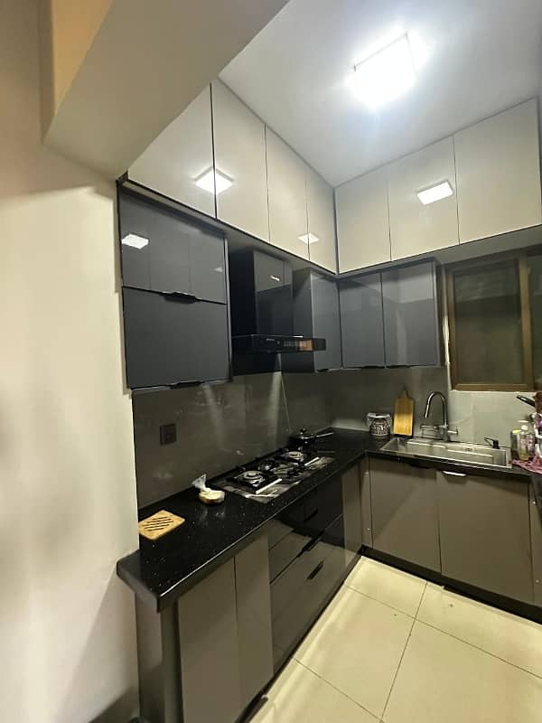WELL MAINTAINED FLAT LIKE NEW 10