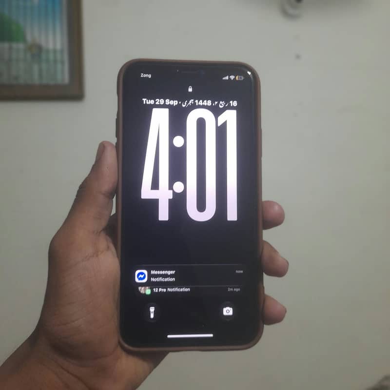 Apple iPhone 11 Pro Max 0