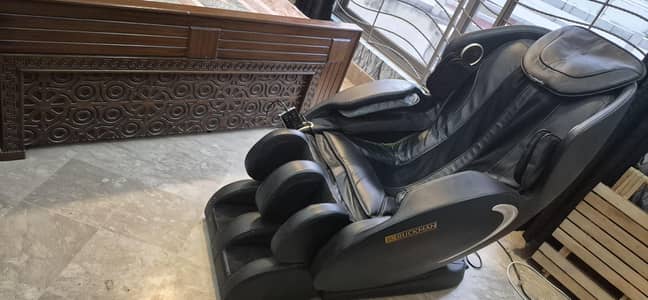 JC Buckman Luxury Full Body Massage Chair for sale.