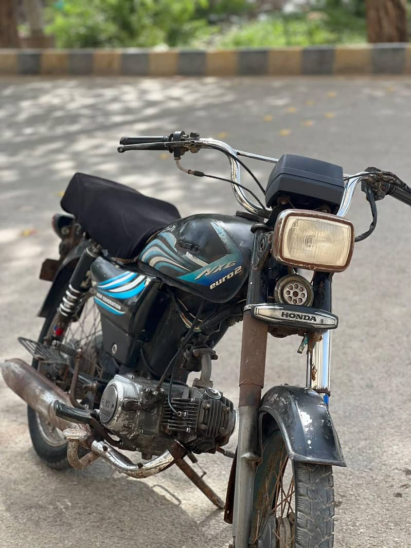 Deluxe 2017 Hyd num 3