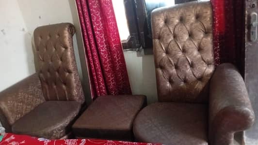 Royal Chairs
