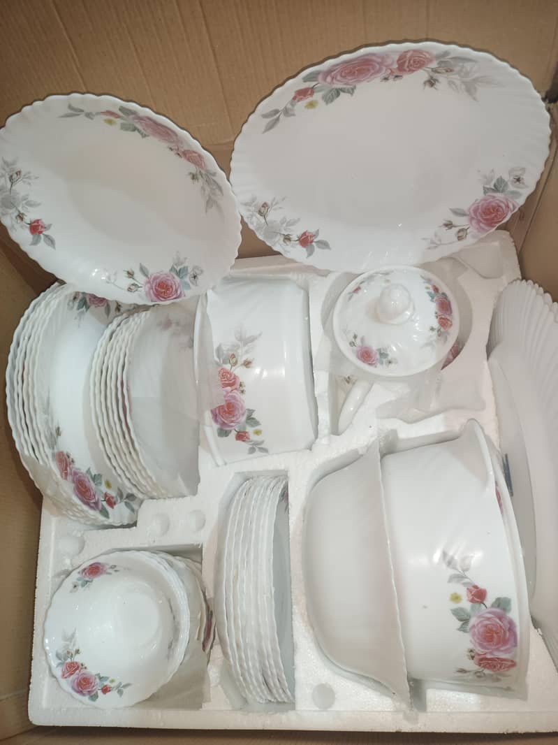 dinner set 72 PCs 1