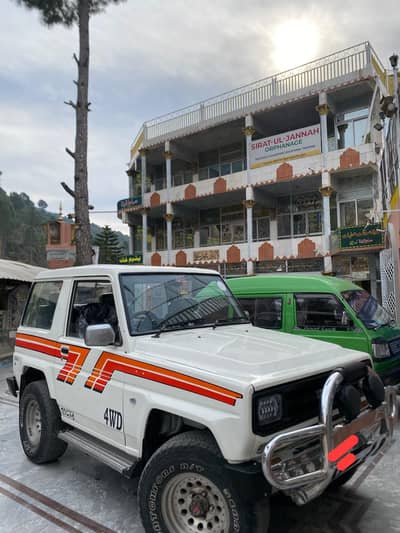 Daihatsu Rocky 1991