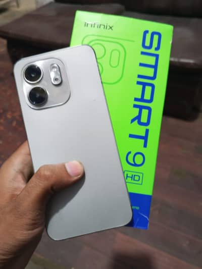 Infinix Smart 9 HD  Conditon 10/9 with box and charger