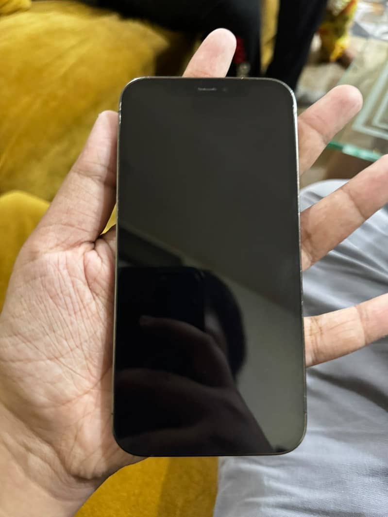 Apple iPhone 12 Pro 1
