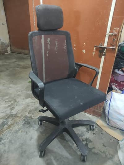 office  revolving chair