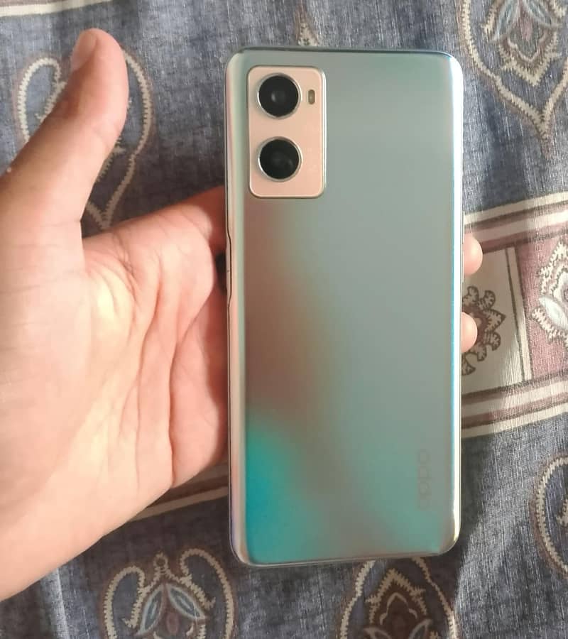 OPPO A96 0