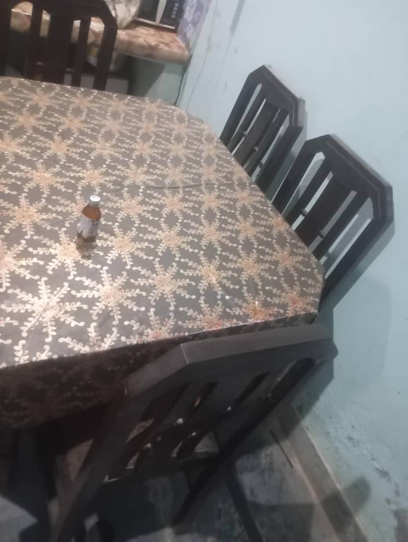 dining table+ 6 chairs 1