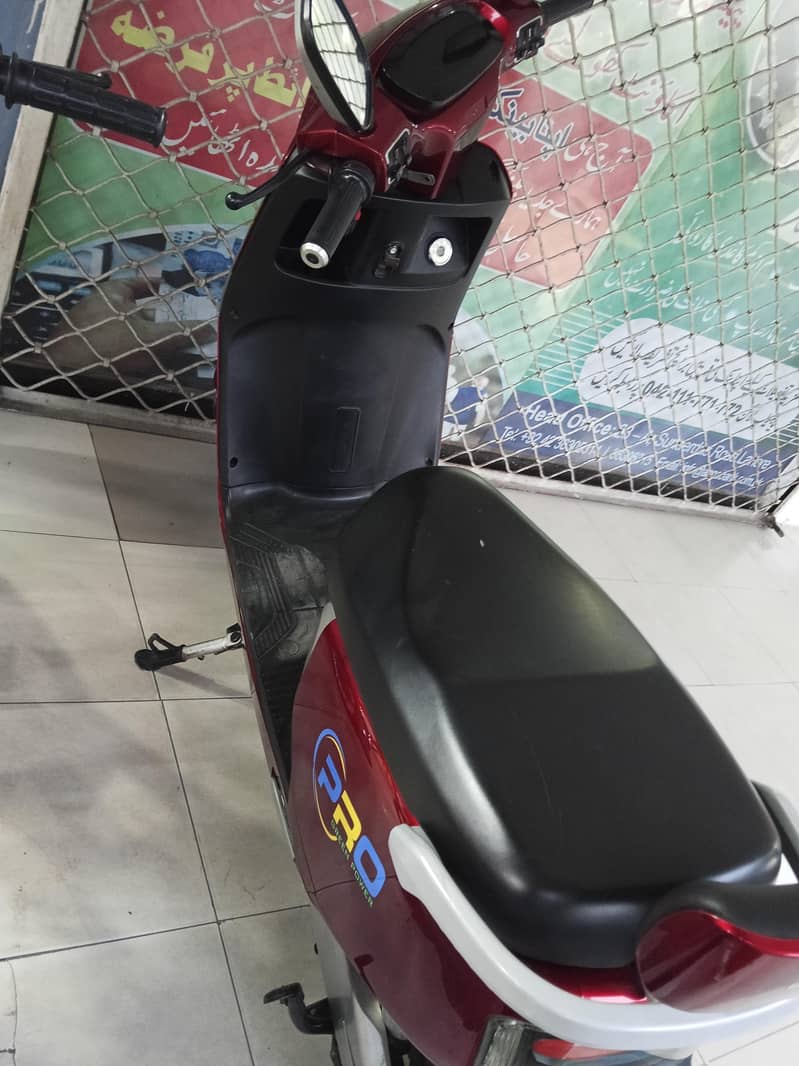 crown pro 2