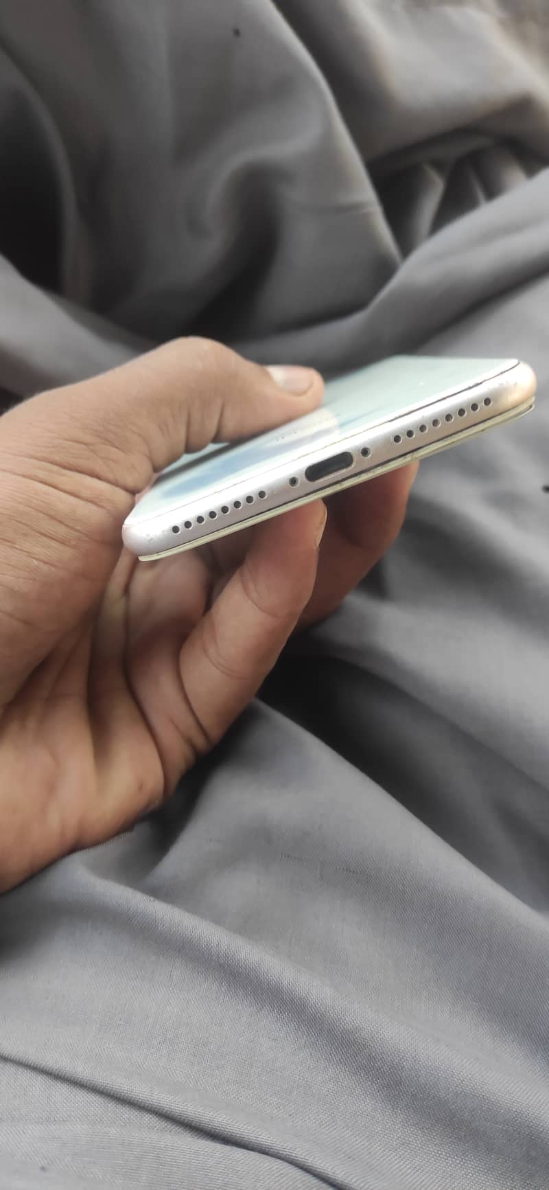 Apple iPhone 8 Plus 0
