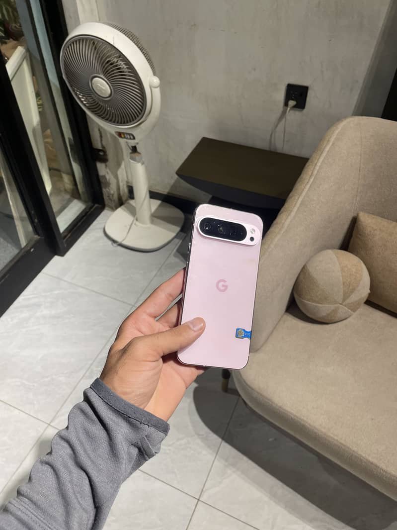 Google Pixel 9 Pro XL 4