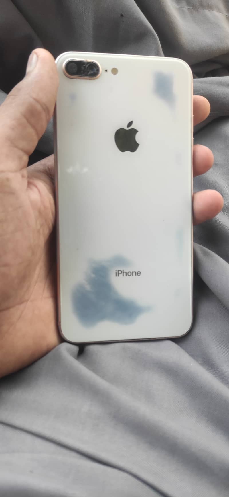 Apple iPhone 8 Plus 2
