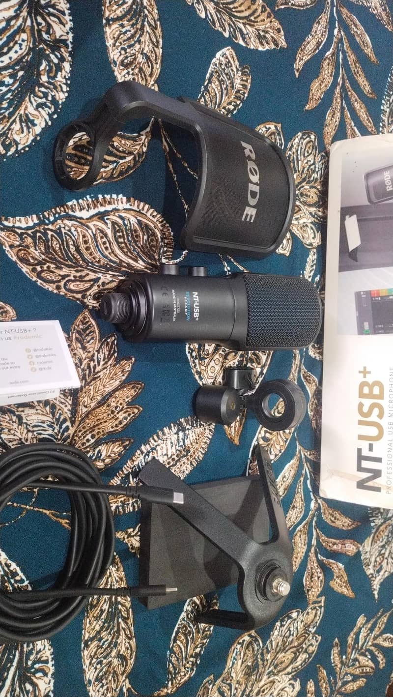 Rode NT USB Plus Microphone 3