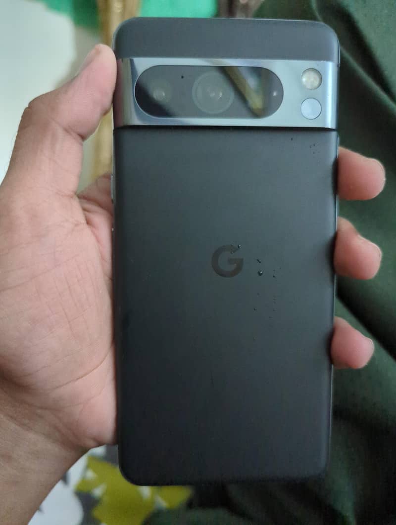 Google Pixel 8 Pro 0
