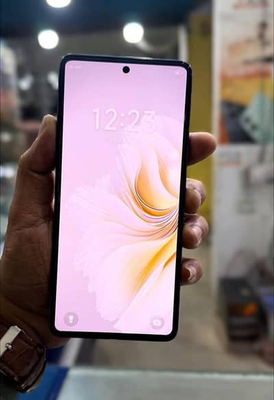 Tecno CAMON 20 16gb256gbMy WhatsApp number 03292431677