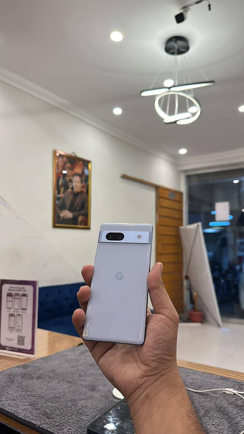 Google Pixel 7a 0