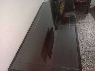 4feet 8inc length  2.5 fet side se condition okay hn