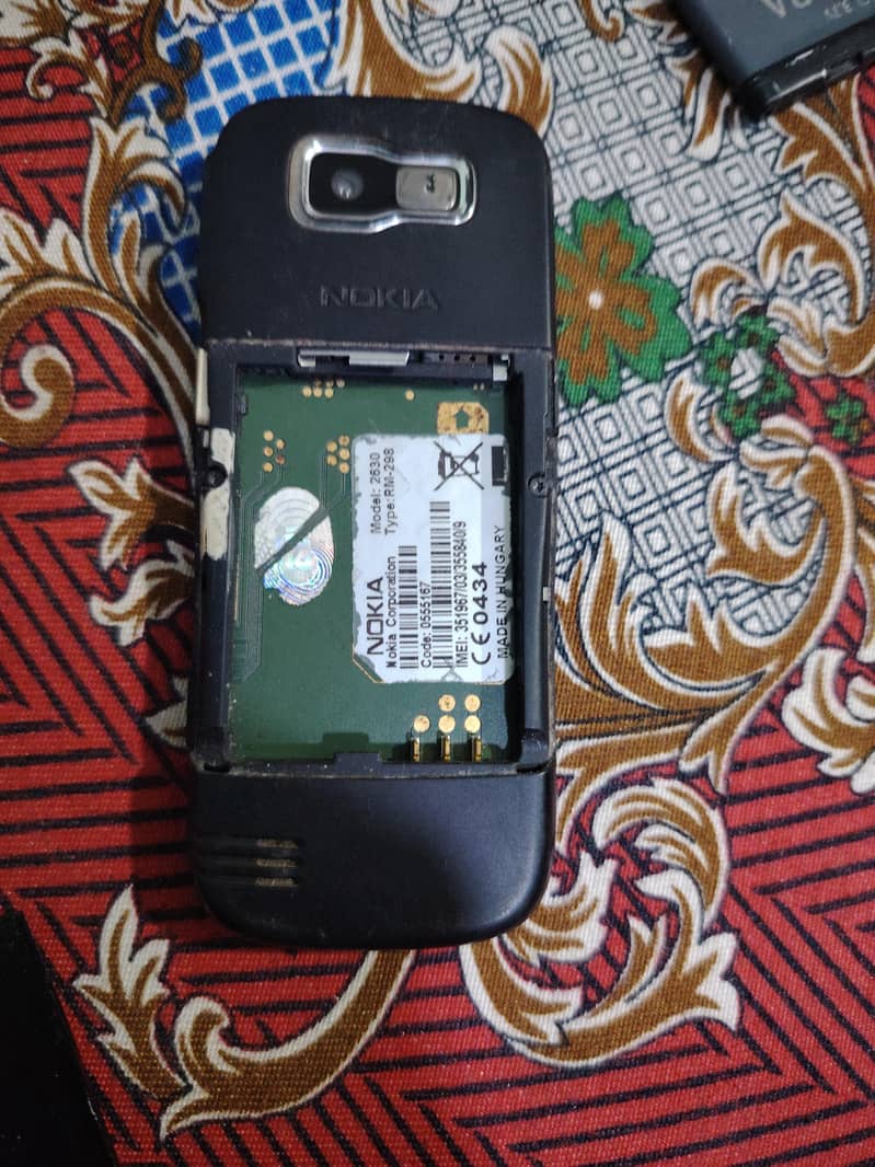 Nokia 2630 4