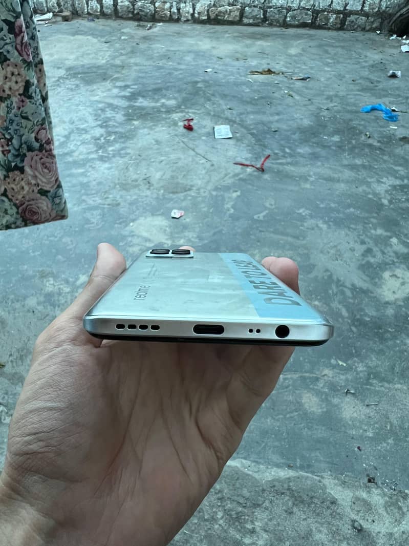 Realme 8 3