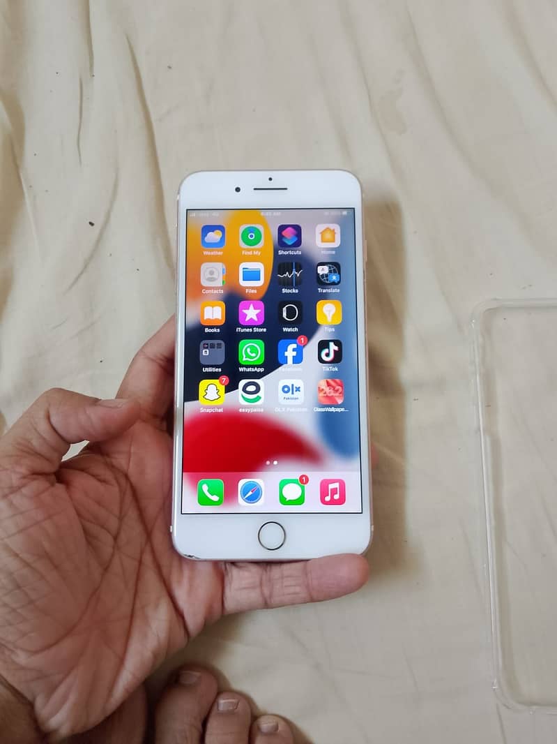 Apple iPhone 7 Plus 4