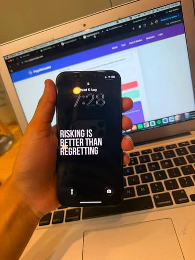 Apple iPhone 12