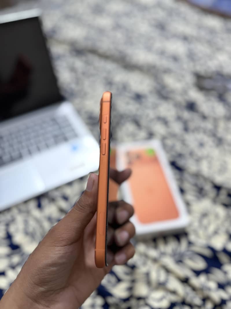 Apple iPhone 17 Pro Max 1