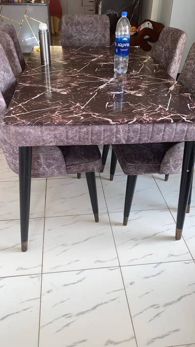 dinning table