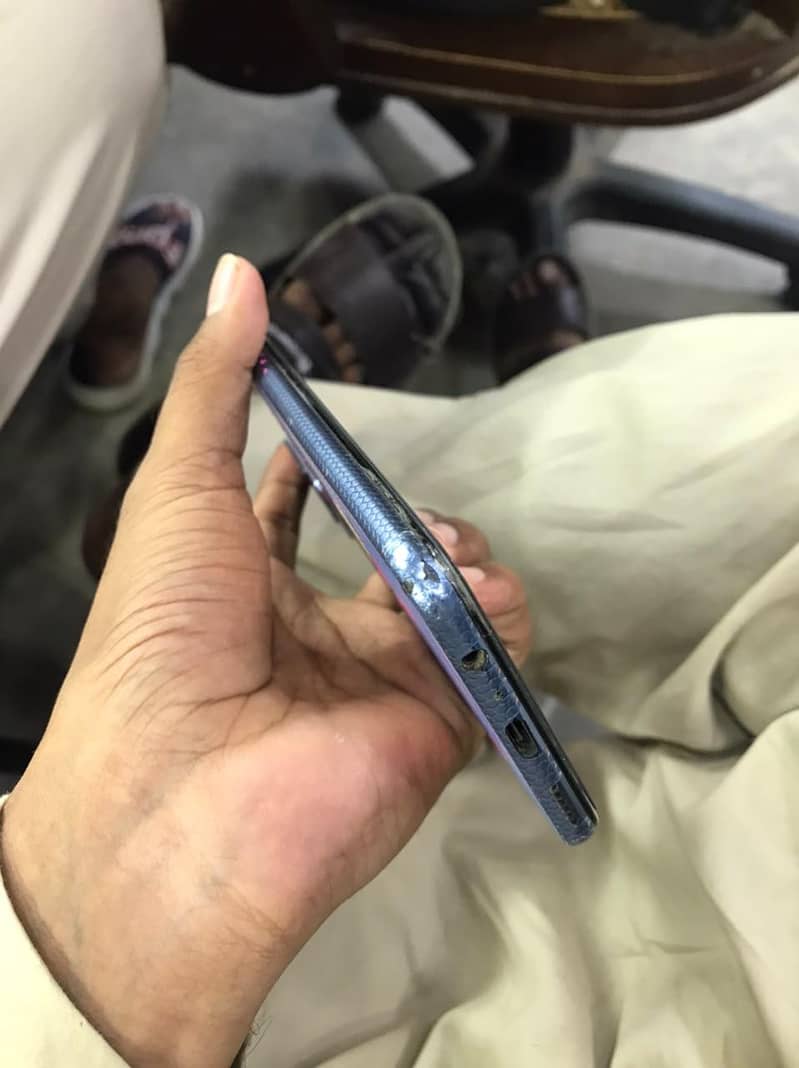 Vivo V21e 1