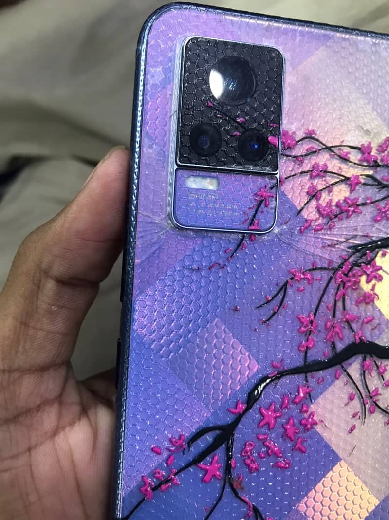 Vivo V21e 4